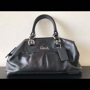 VINTAGE Coach genuine black leather purse